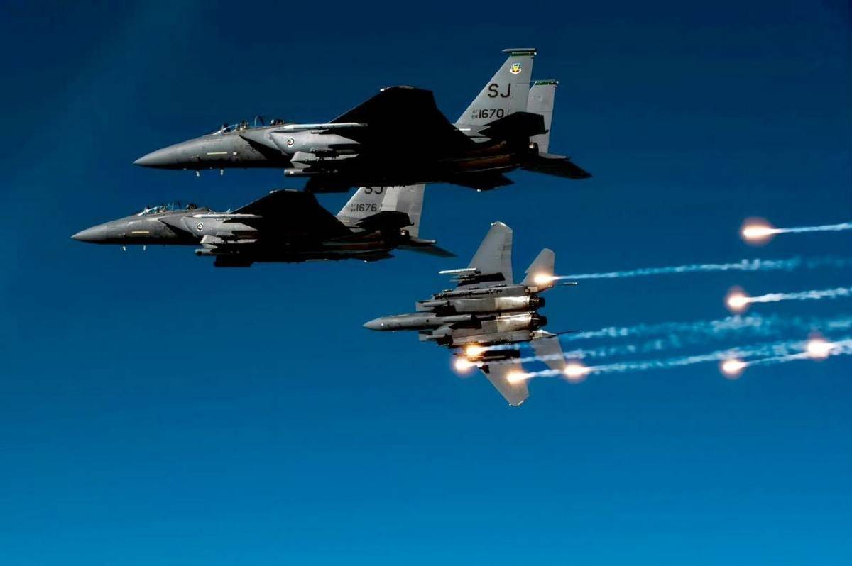 加时末段斯图加特更衣室发声:法国杯节点到来;媒体盛赞;高层口径保持一致 加时末段斯图加特更衣室发声:法国杯节点到来;媒体盛赞;高层口径保持一致